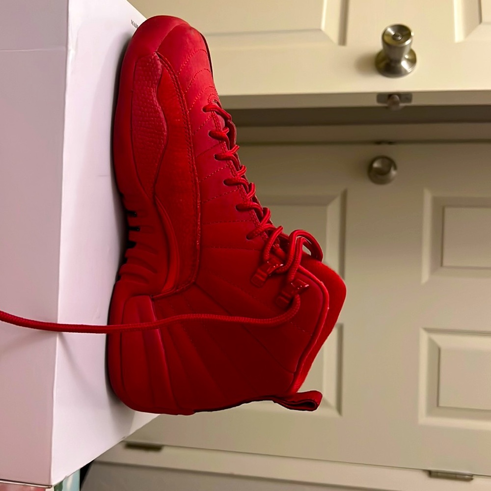 Jordan 12 Retro